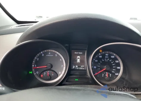 2015 Hyundai Santa Fe Sport z USA, uszkodzony, nr VIN 5XYZT3LB5FG271815